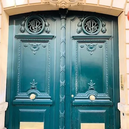 Lägenhet House - 2 Bedrooms - Champs-elysees *